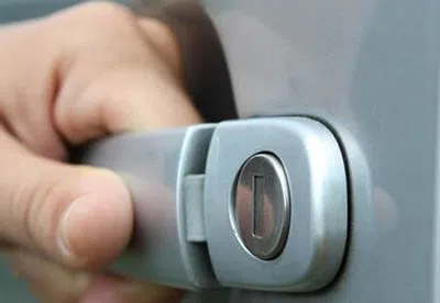 Little Village Locksmith Store Rockville, MD 301-944-5992 - 21-unlock-car